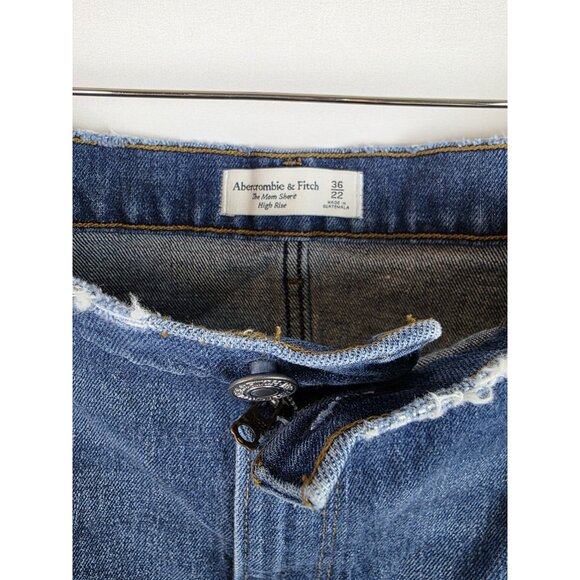Abercrombie & Fitch Womens Jean Shorts Size 36 / 22 Mom Short High Rise Denim - Picture 6 of 9